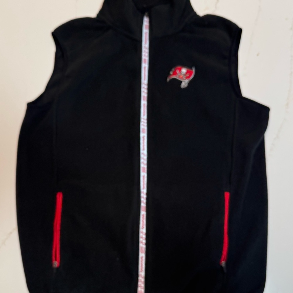 NFL Tampa Bay Buccaneers vest size medium